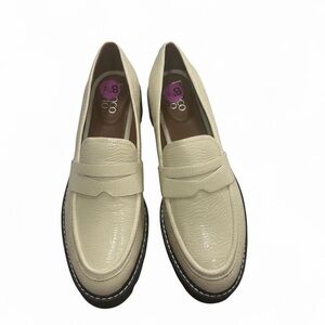 Franco Sarto Cream White Loafers Size 8.5 Preppy Retro